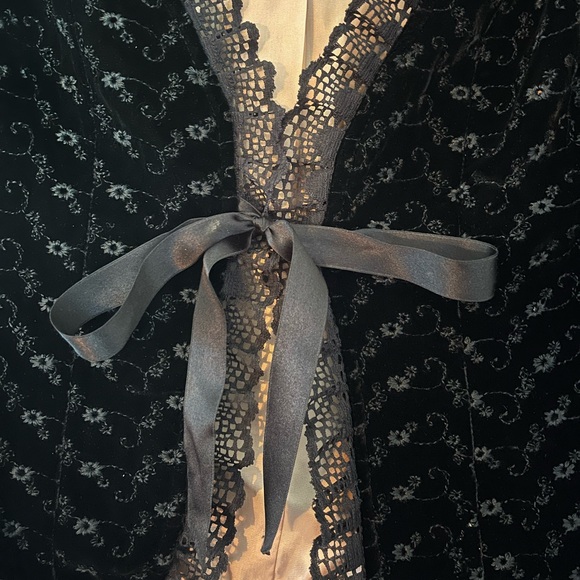 *RARE Nanette Lepore Velvet Bow Jacket - Picture 3 of 6